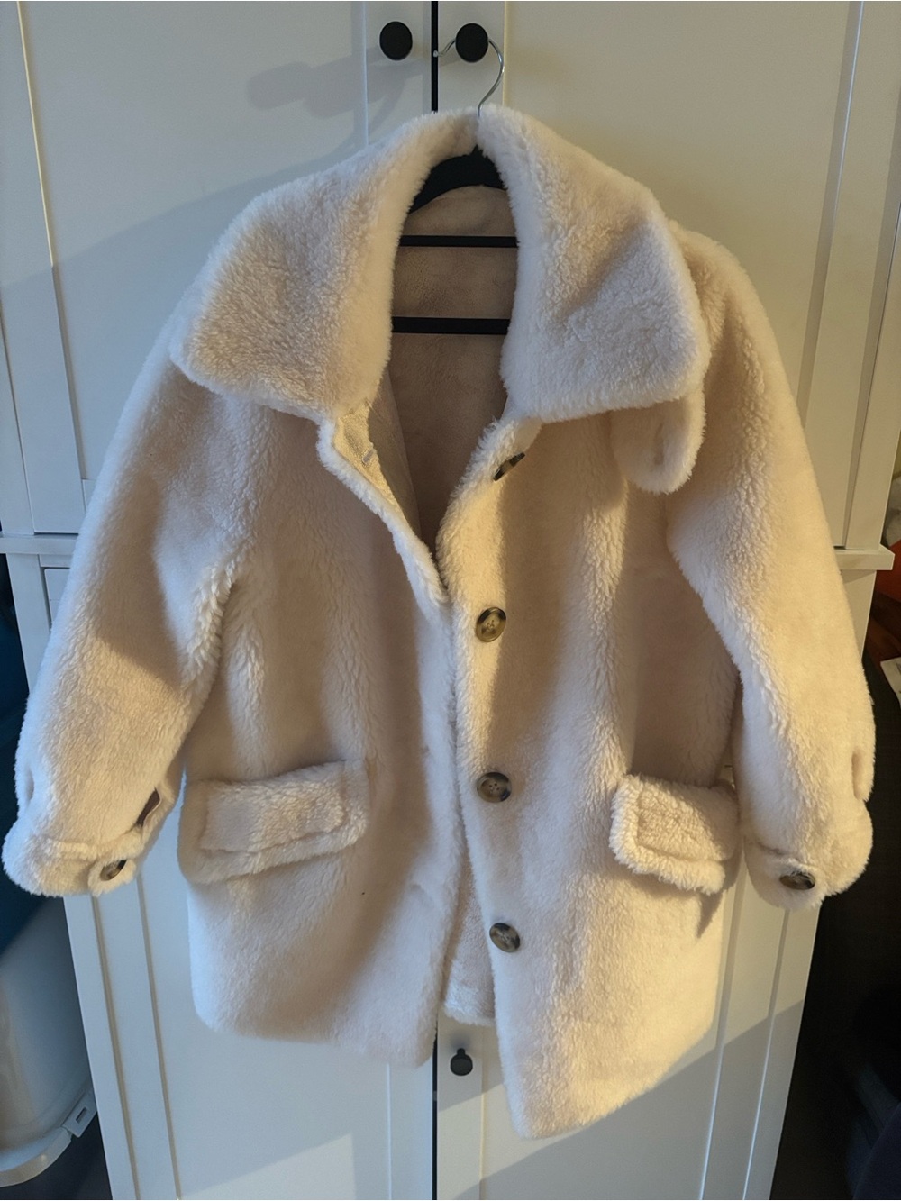 Women's Teddy Jacket in Cream Like New